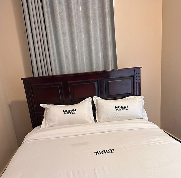 Hotels in Kyenjojo